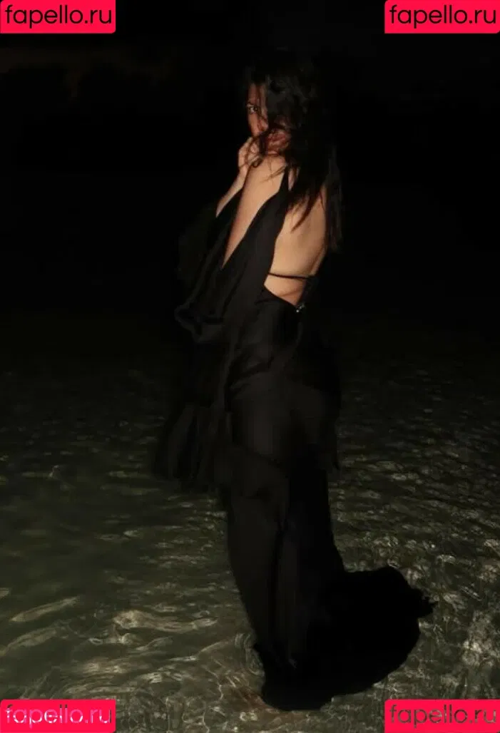 Kourtney Kardashian / kourtney_kardashian / kourtneykardash Onlyfans Photo Gallery 