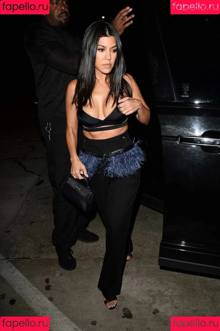 Kourtney Kardashian / kourtney_kardashian / kourtneykardash Onlyfans Photo Gallery 