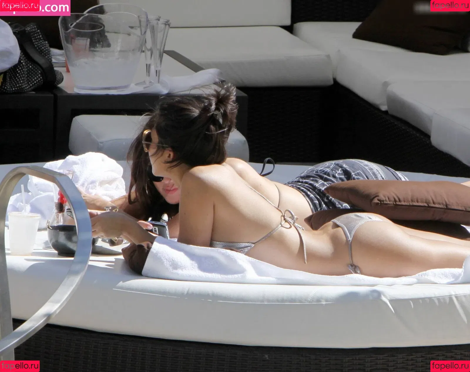 Kourtney Kardashian / kourtney_kardashian / kourtneykardash Onlyfans Photo Gallery 