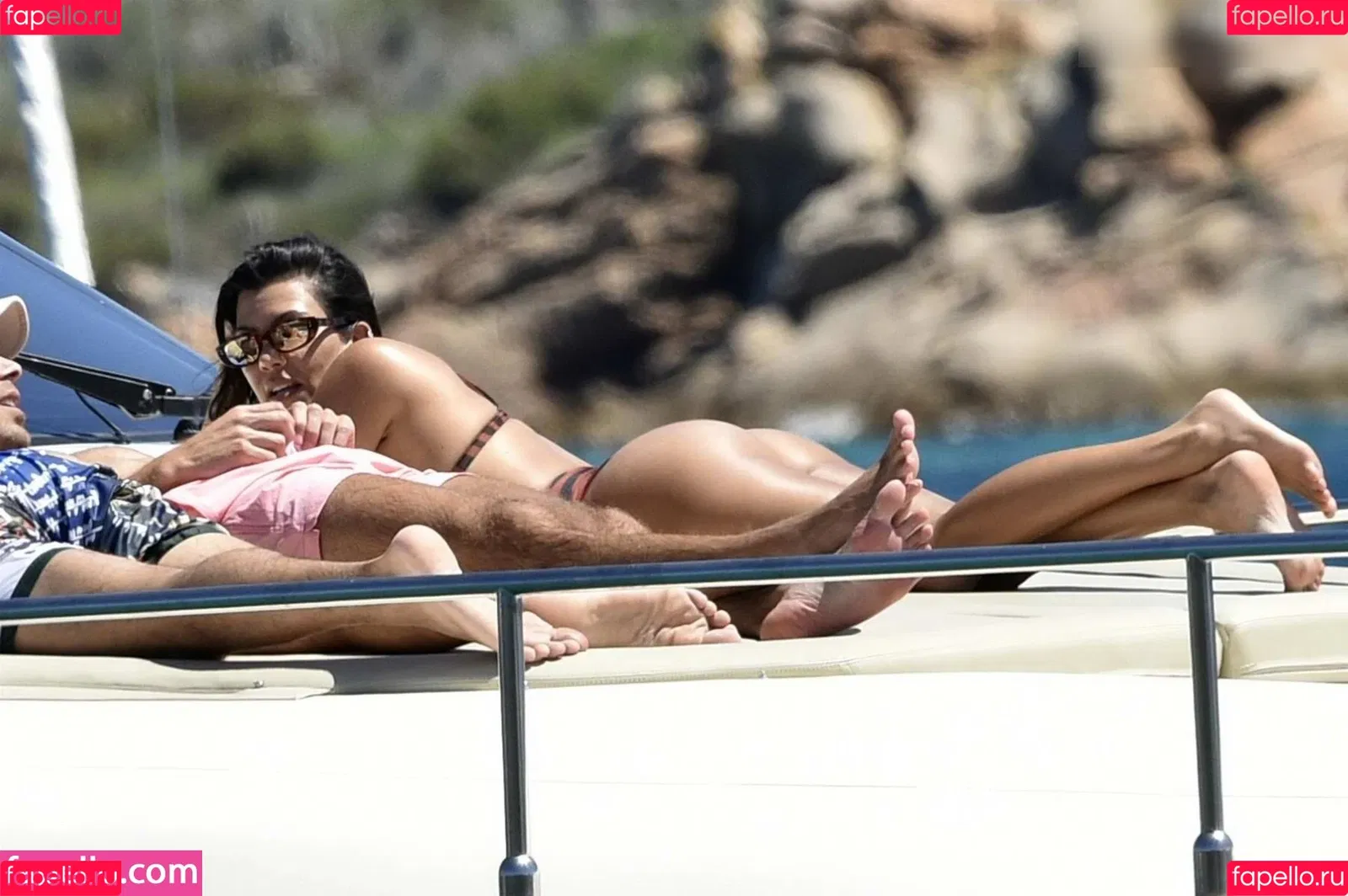 Kourtney Kardashian / kourtney_kardashian / kourtneykardash Onlyfans Photo Gallery 