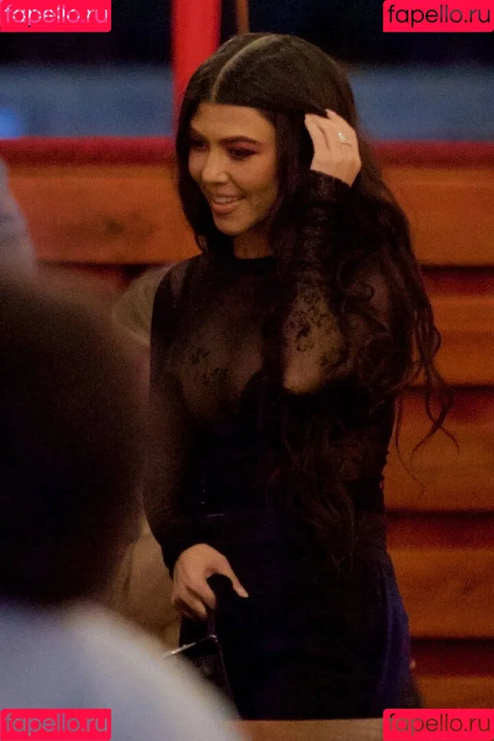 Kourtney Kardashian / kourtney_kardashian / kourtneykardash Onlyfans Photo Gallery 