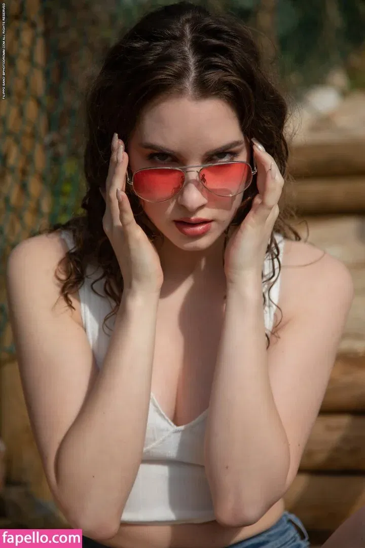 Photodromm / mariadreamgirl / photodromm_com Onlyfans Photo Gallery 