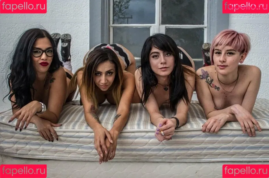 Bárbara Ivannova / Lady Dusha / LadyDusha / blackladydusha666 / lady_dusha666 Onlyfans Photo Gallery 