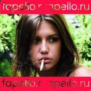 Adèle Exarchopoulos / adeleexarchopoulos / adeleexaroff Onlyfans Photo Gallery 