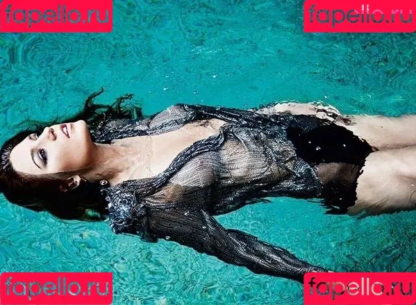 Adèle Exarchopoulos / adeleexarchopoulos / adeleexaroff Onlyfans Photo Gallery 