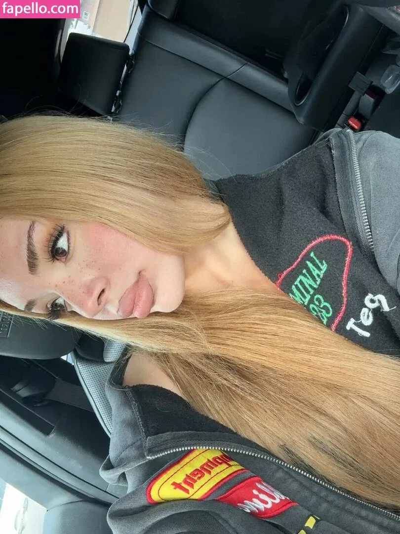 Davinaxx / Davinaxxx / davlnaxx Onlyfans Photo Gallery 