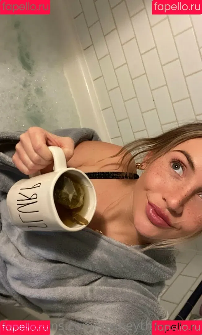 yourbabymadds / yourbabymoms Onlyfans Photo Gallery 