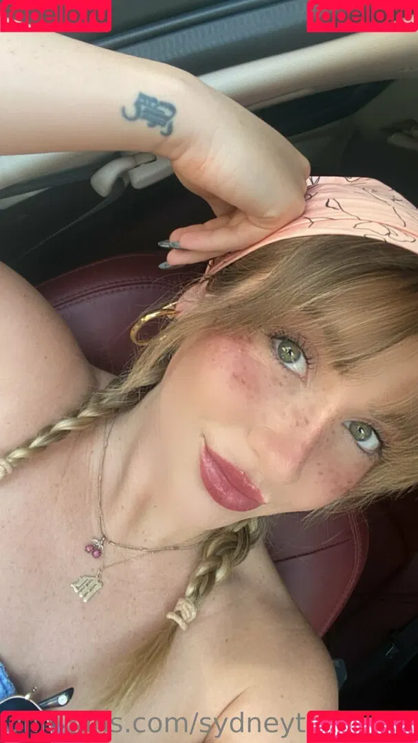 yourbabymadds / yourbabymoms Onlyfans Photo Gallery 