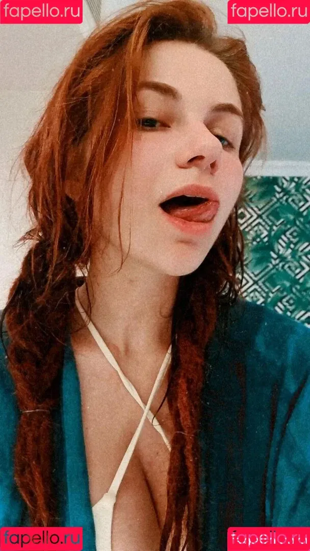Nancy Novikova / PlayBetter / Playbetterpro / made.by.nancy Onlyfans Photo Gallery 
