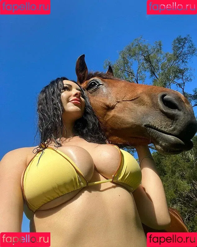 Anna Paul / anna_paul__ / anna_paull Onlyfans Photo Gallery 