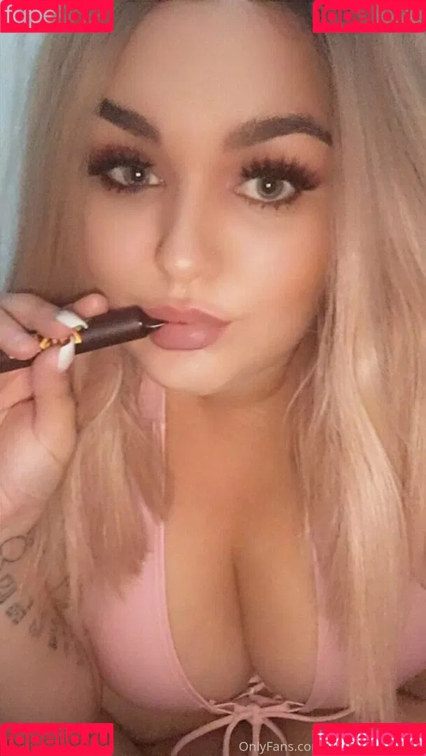 btattooed_angel / tattooed_retro_angel Onlyfans Photo Gallery 