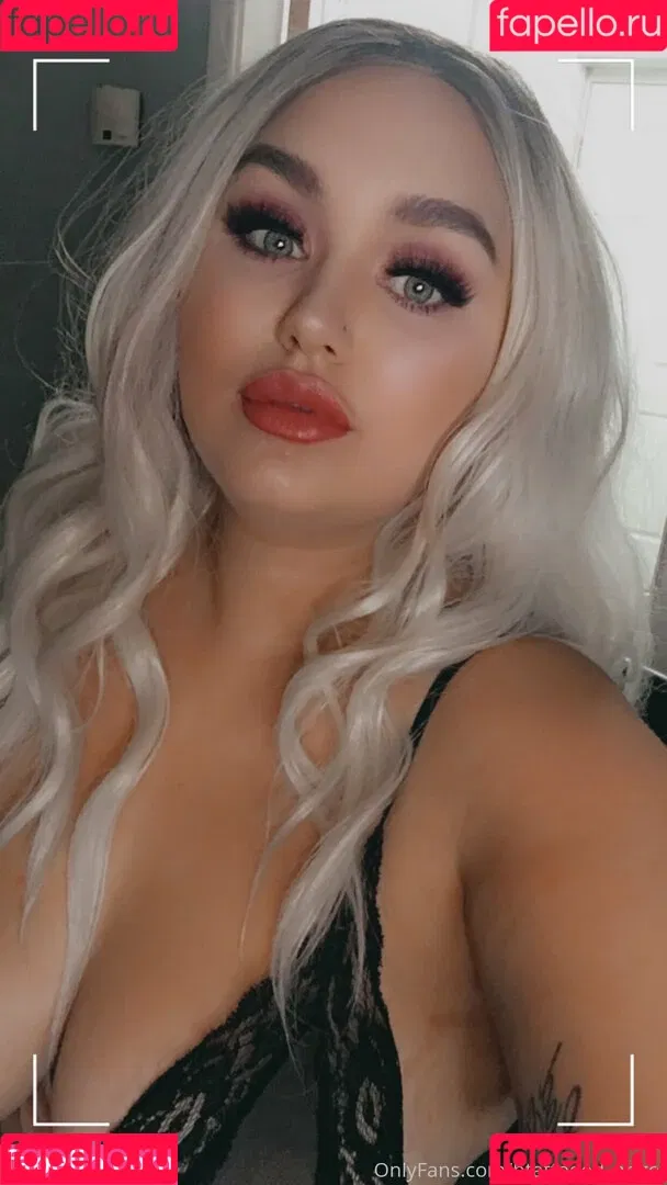 btattooed_angel / tattooed_retro_angel Onlyfans Photo Gallery 