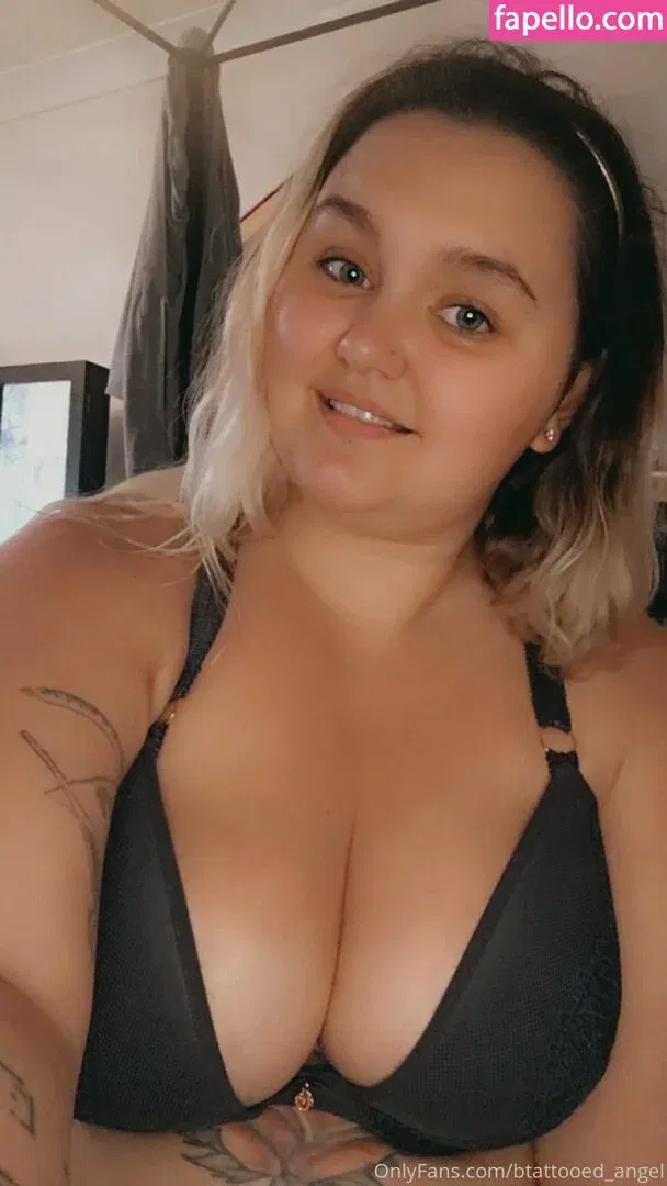 btattooed_angel / tattooed_retro_angel Onlyfans Photo Gallery 