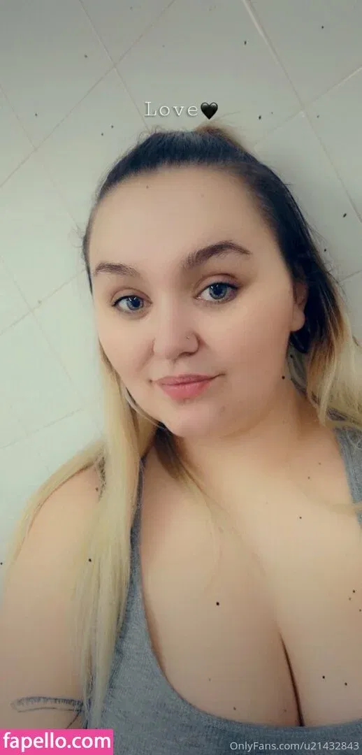 btattooed_angel / tattooed_retro_angel Onlyfans Photo Gallery 