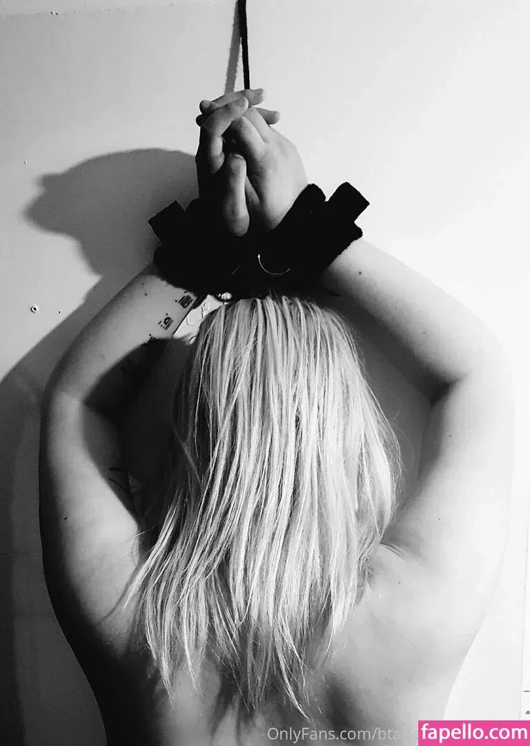 btattooed_angel / tattooed_retro_angel Onlyfans Photo Gallery 