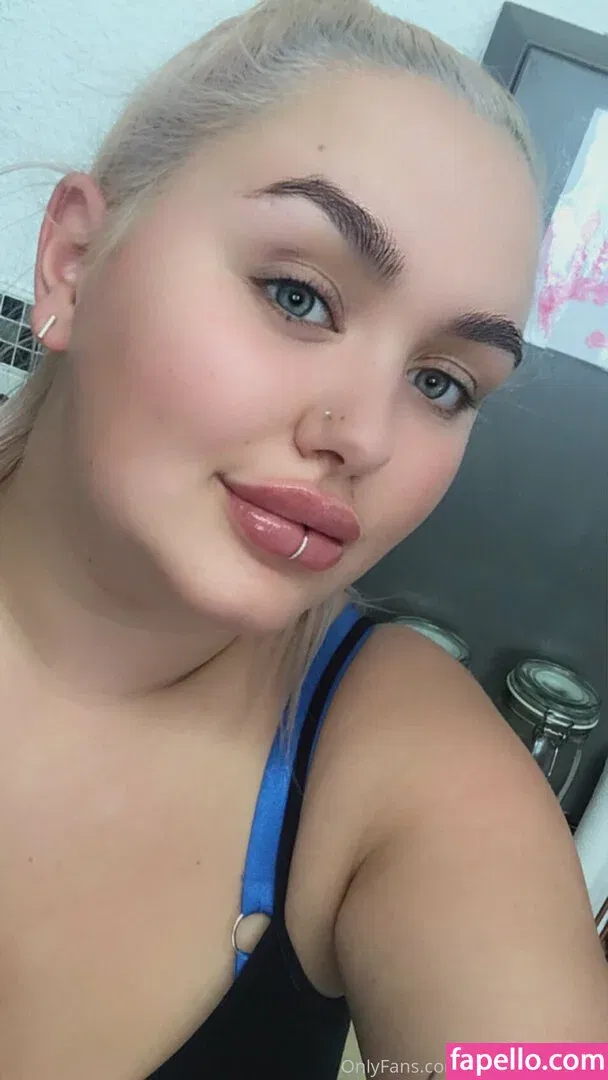 btattooed_angel / tattooed_retro_angel Onlyfans Photo Gallery 