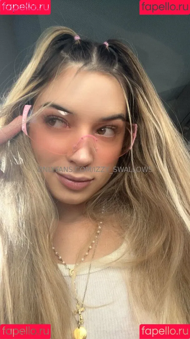 Izzy_Swallows / anyuser Onlyfans Photo Gallery 