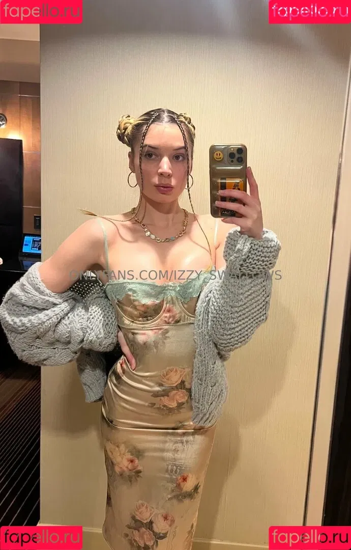 Izzy_Swallows / anyuser Onlyfans Photo Gallery 
