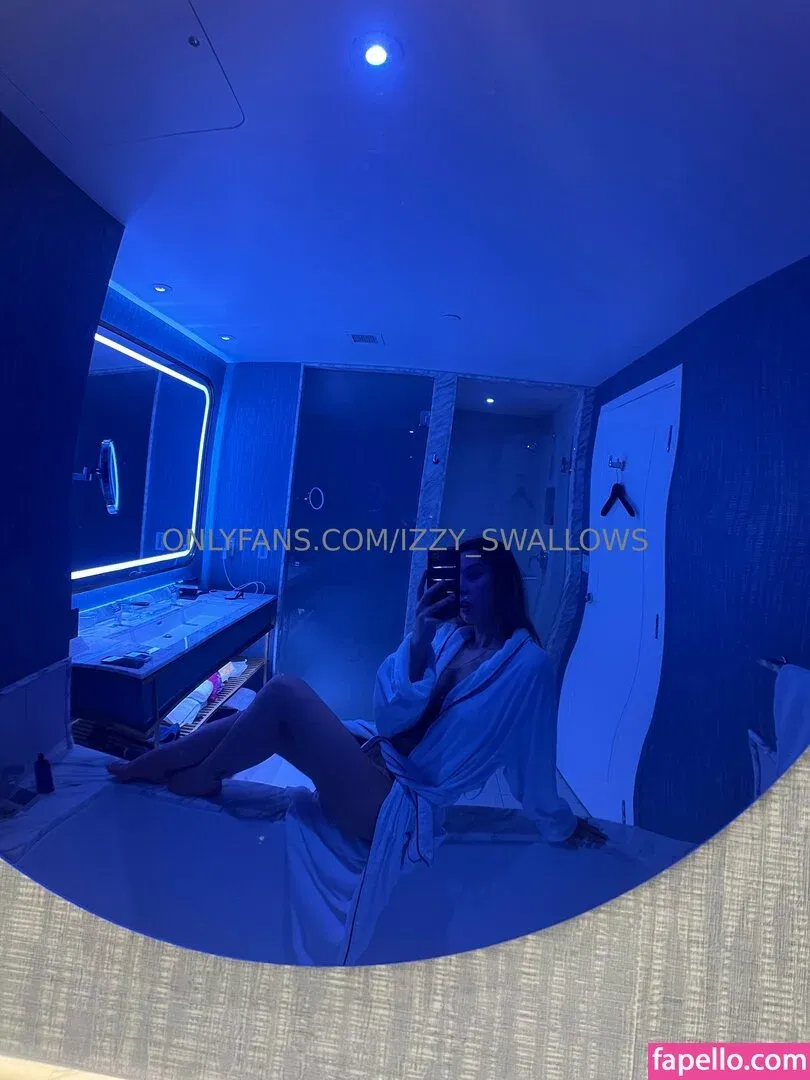 Izzy_Swallows / anyuser Onlyfans Photo Gallery 