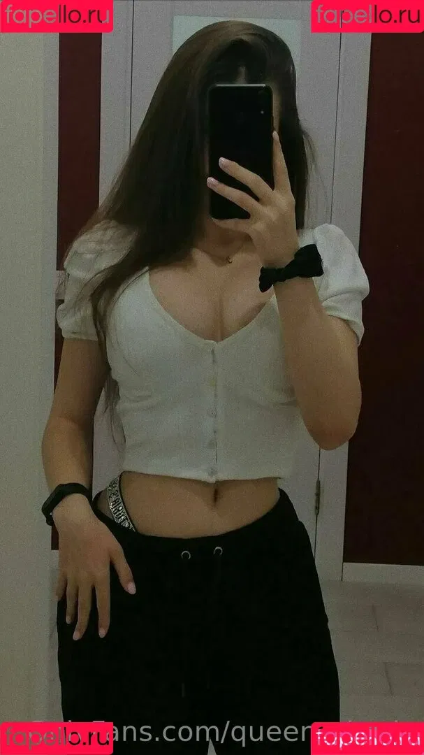 queen_charly / thequeencharly Onlyfans Photo Gallery 