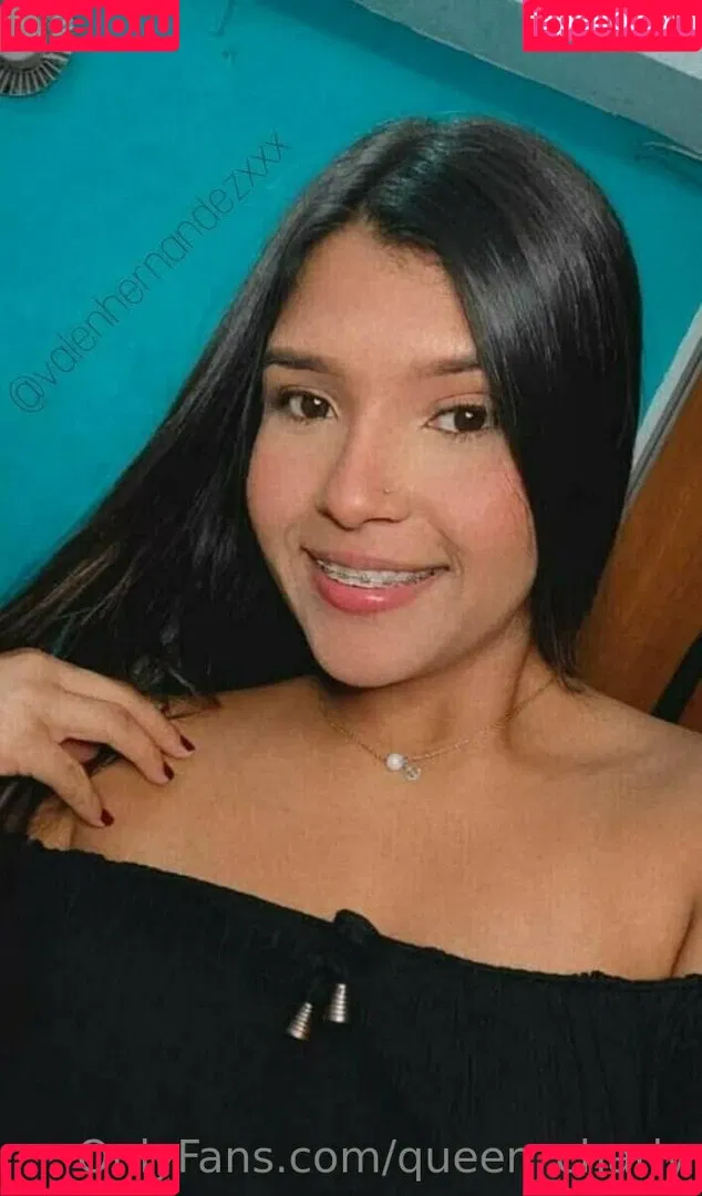 queen_charly / thequeencharly Onlyfans Photo Gallery 