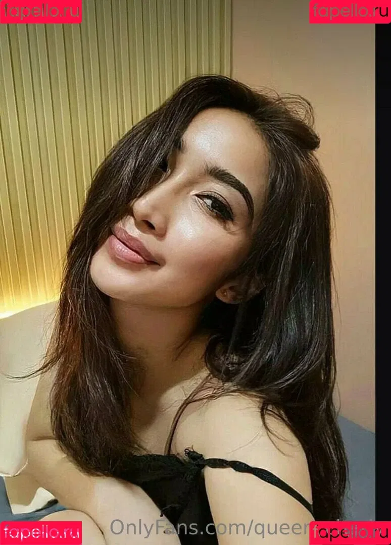 queen_charly / thequeencharly Onlyfans Photo Gallery 