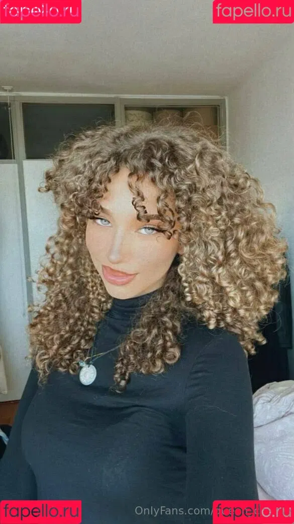 queen_charly / thequeencharly Onlyfans Photo Gallery 