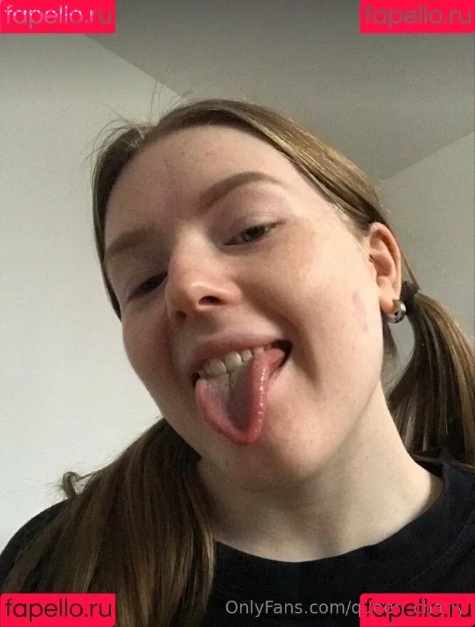 queen_charly / thequeencharly Onlyfans Photo Gallery 