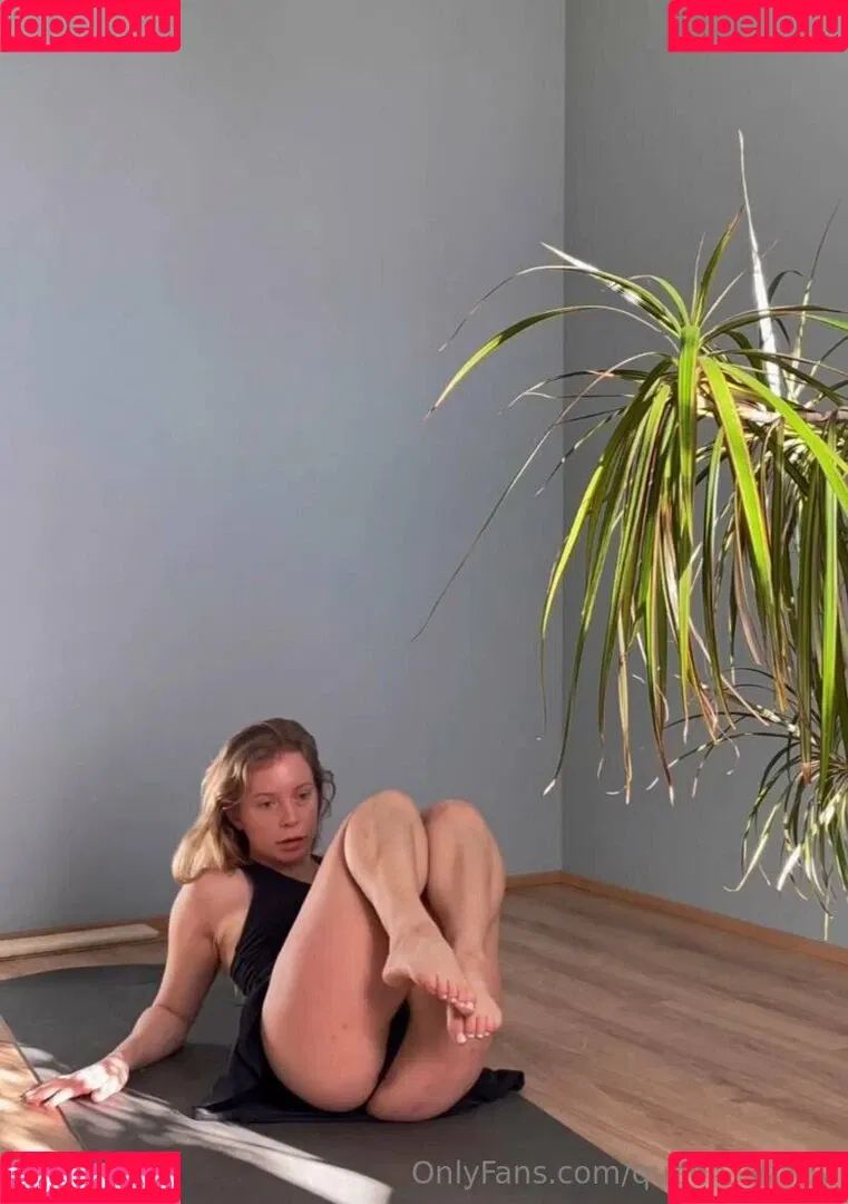 queen_charly / thequeencharly Onlyfans Photo Gallery 