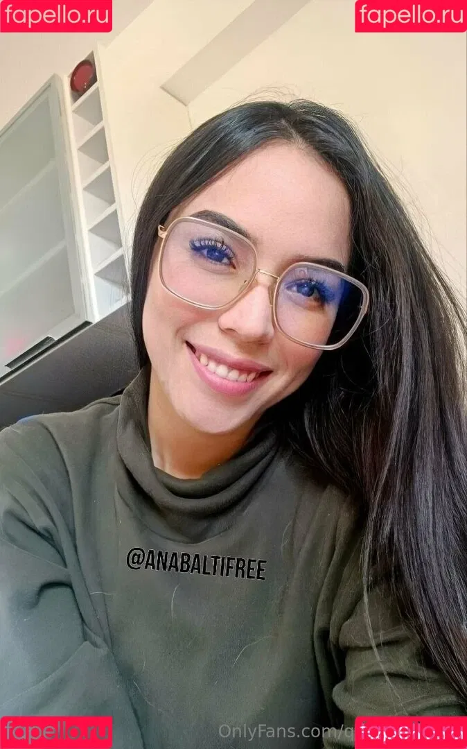 queen_charly / thequeencharly Onlyfans Photo Gallery 