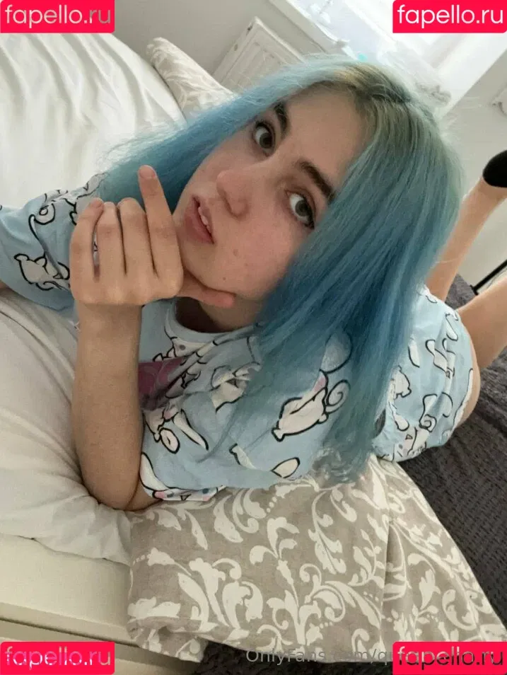 queen_charly / thequeencharly Onlyfans Photo Gallery 