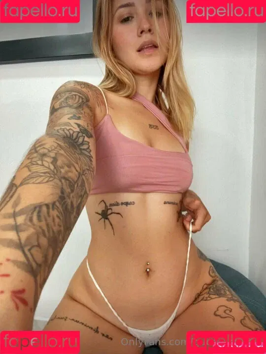 queen_charly / thequeencharly Onlyfans Photo Gallery 