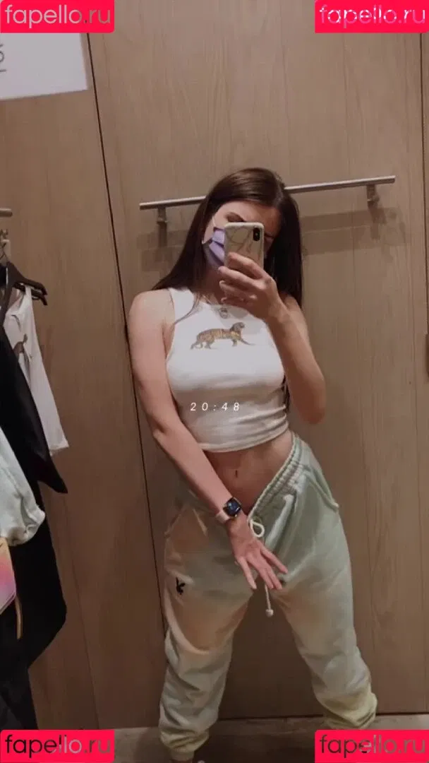Ahrinyan / Arina Berdnikova / nyasharisha Onlyfans Photo Gallery 
