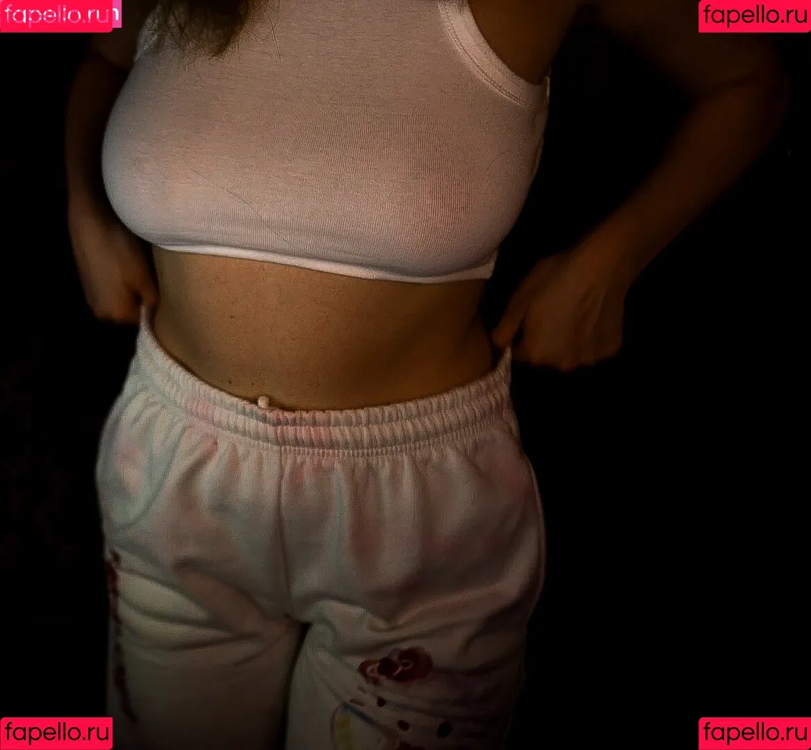Ahrinyan / Arina Berdnikova / nyasharisha Onlyfans Photo Gallery 
