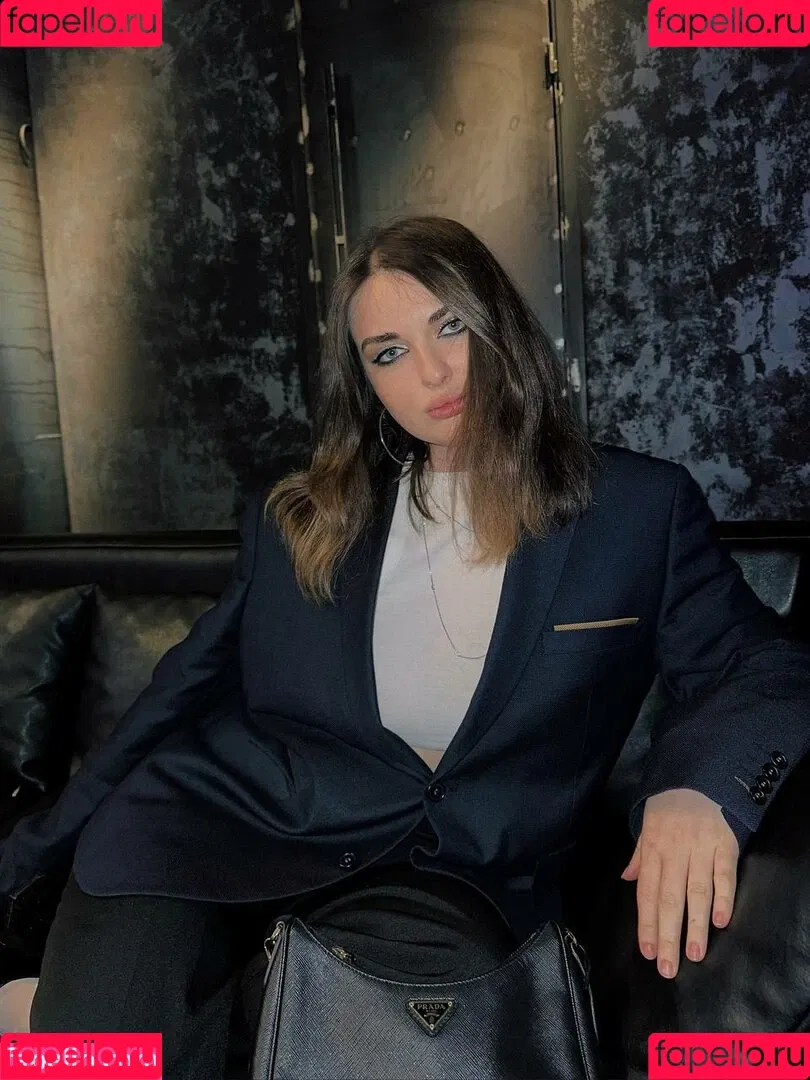 Ahrinyan / Arina Berdnikova / nyasharisha Onlyfans Photo Gallery 