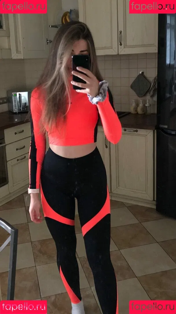 Ahrinyan / Arina Berdnikova / nyasharisha Onlyfans Photo Gallery 