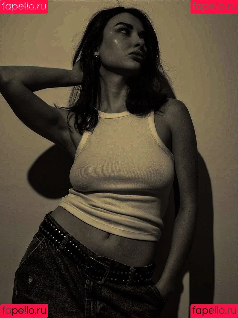 Ahrinyan / Arina Berdnikova / nyasharisha Onlyfans Photo Gallery 