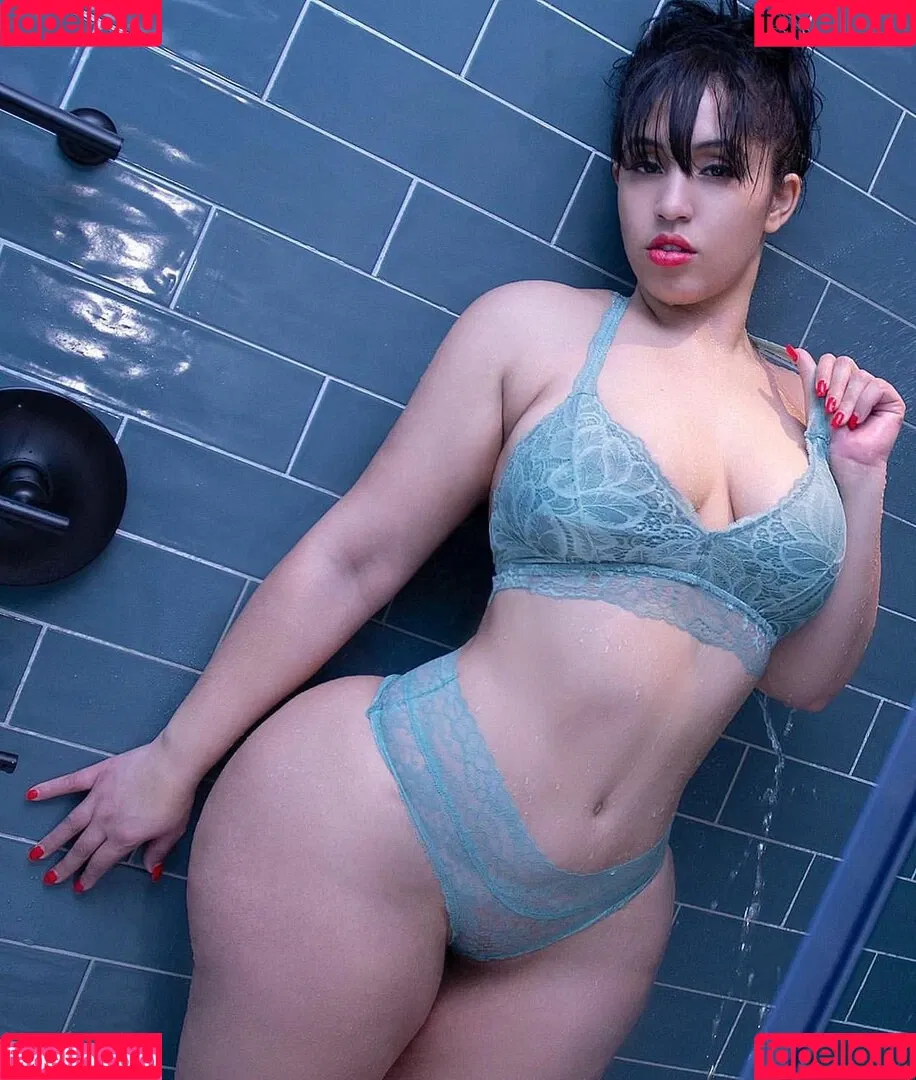 Steph1Rodriguez / Stephanie Rodriguez / stephrodriguez / stephrodriguezofficial Onlyfans Photo Gallery 