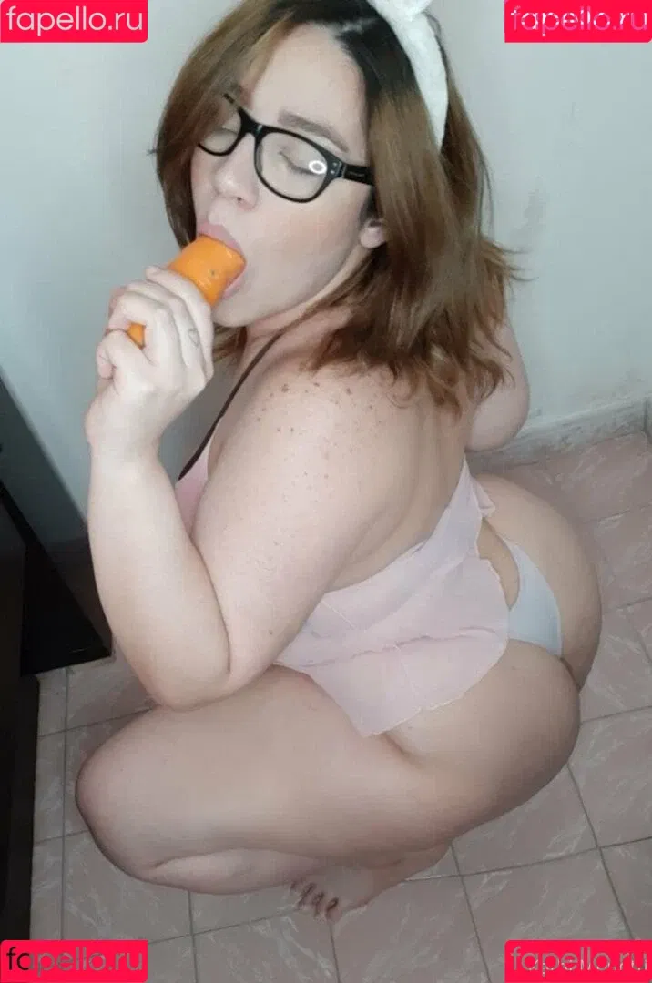 menottiii___ / menottikathi Onlyfans Photo Gallery 