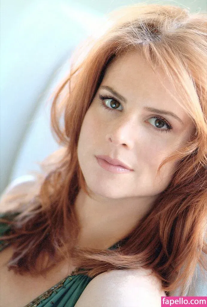 Sarah Rafferty / iamsarahgrafferty Onlyfans Photo Gallery 