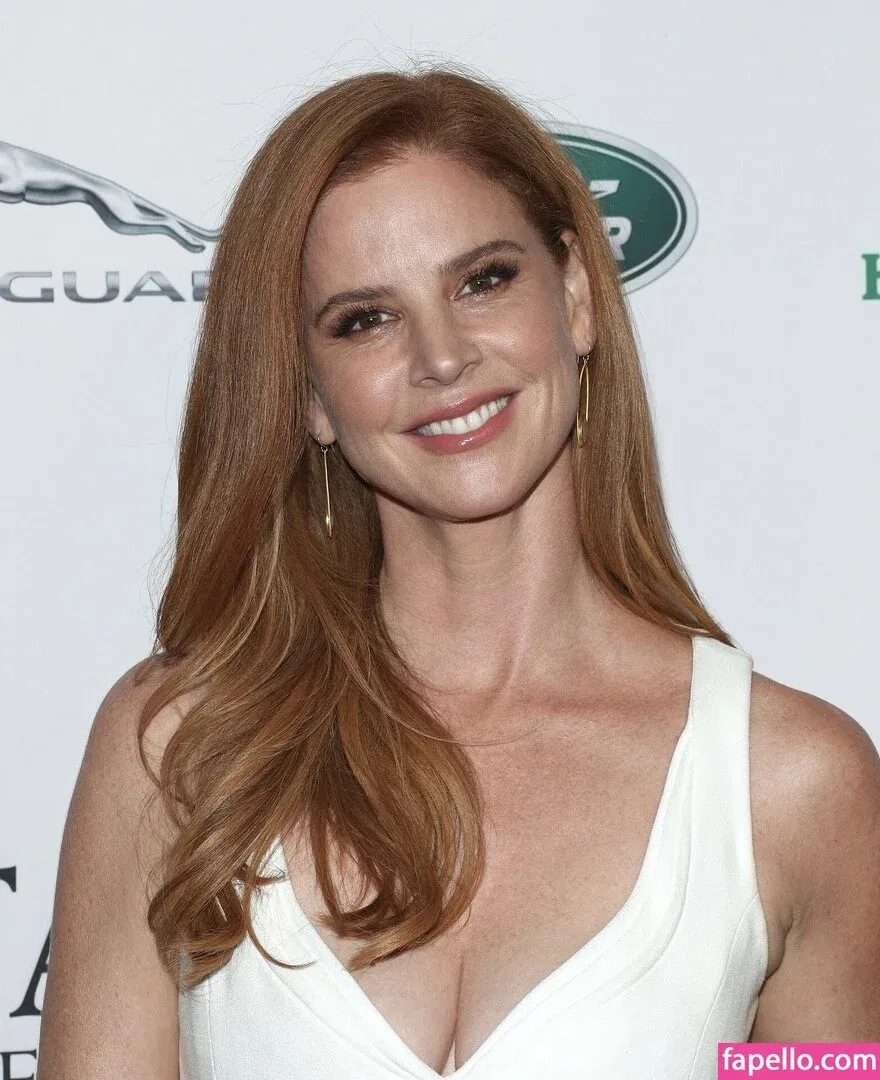 Sarah Rafferty / iamsarahgrafferty Onlyfans Photo Gallery 