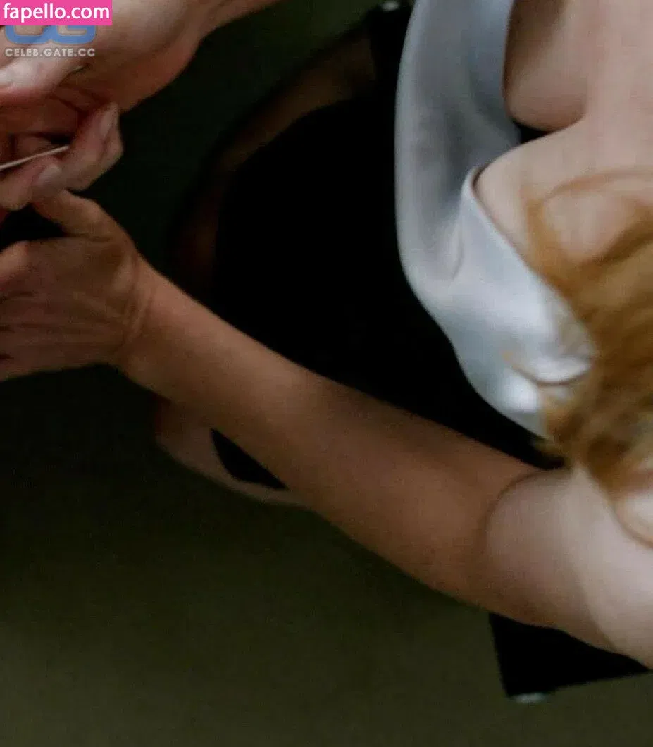 Sarah Rafferty / iamsarahgrafferty Onlyfans Photo Gallery 