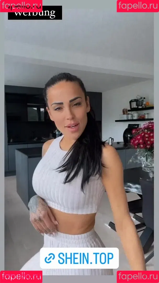 Elena Miras / elena_miras Onlyfans Photo Gallery 