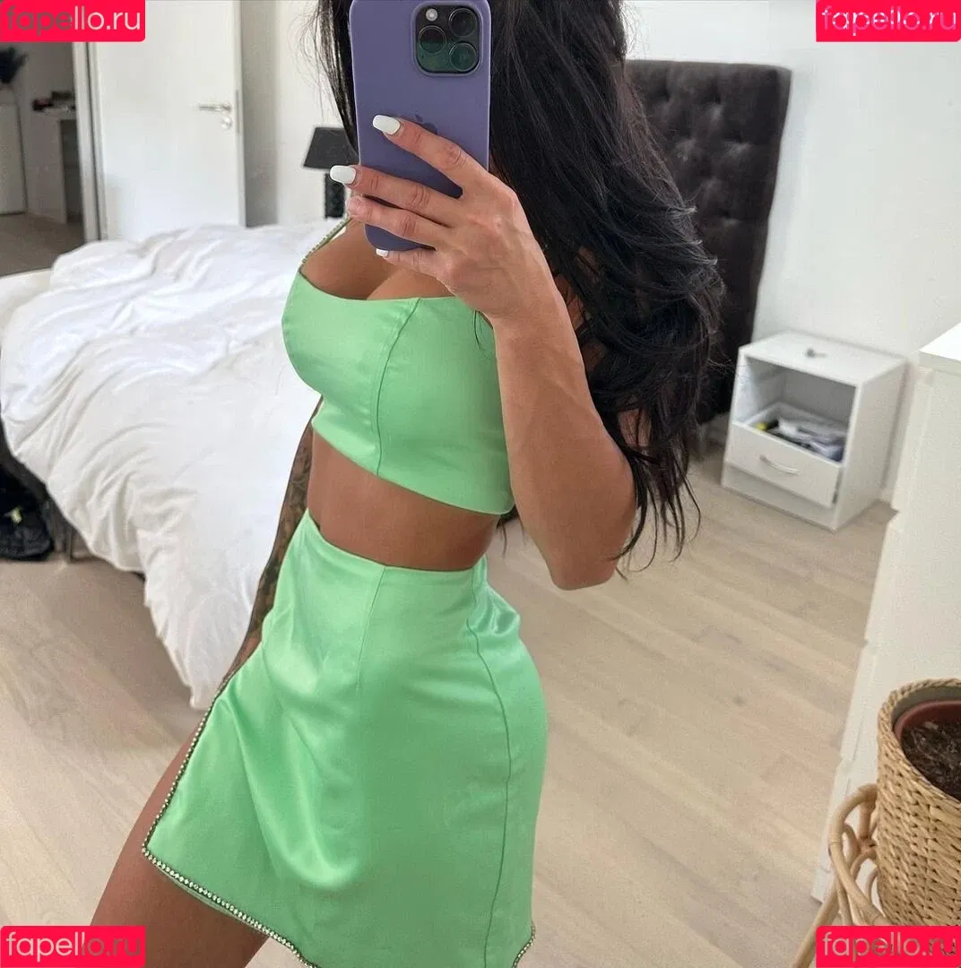 Elena Miras / elena_miras Onlyfans Photo Gallery 