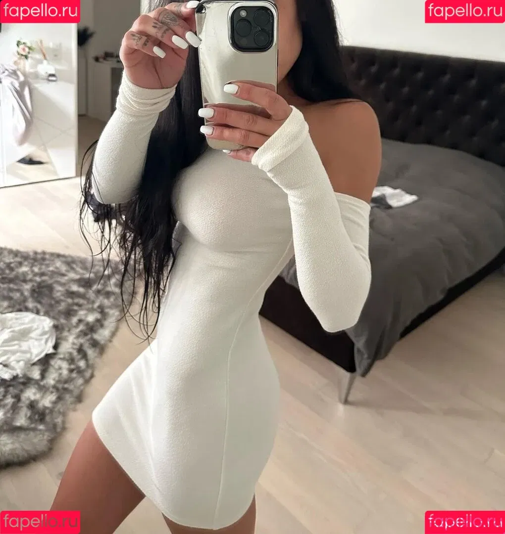 Elena Miras / elena_miras Onlyfans Photo Gallery 