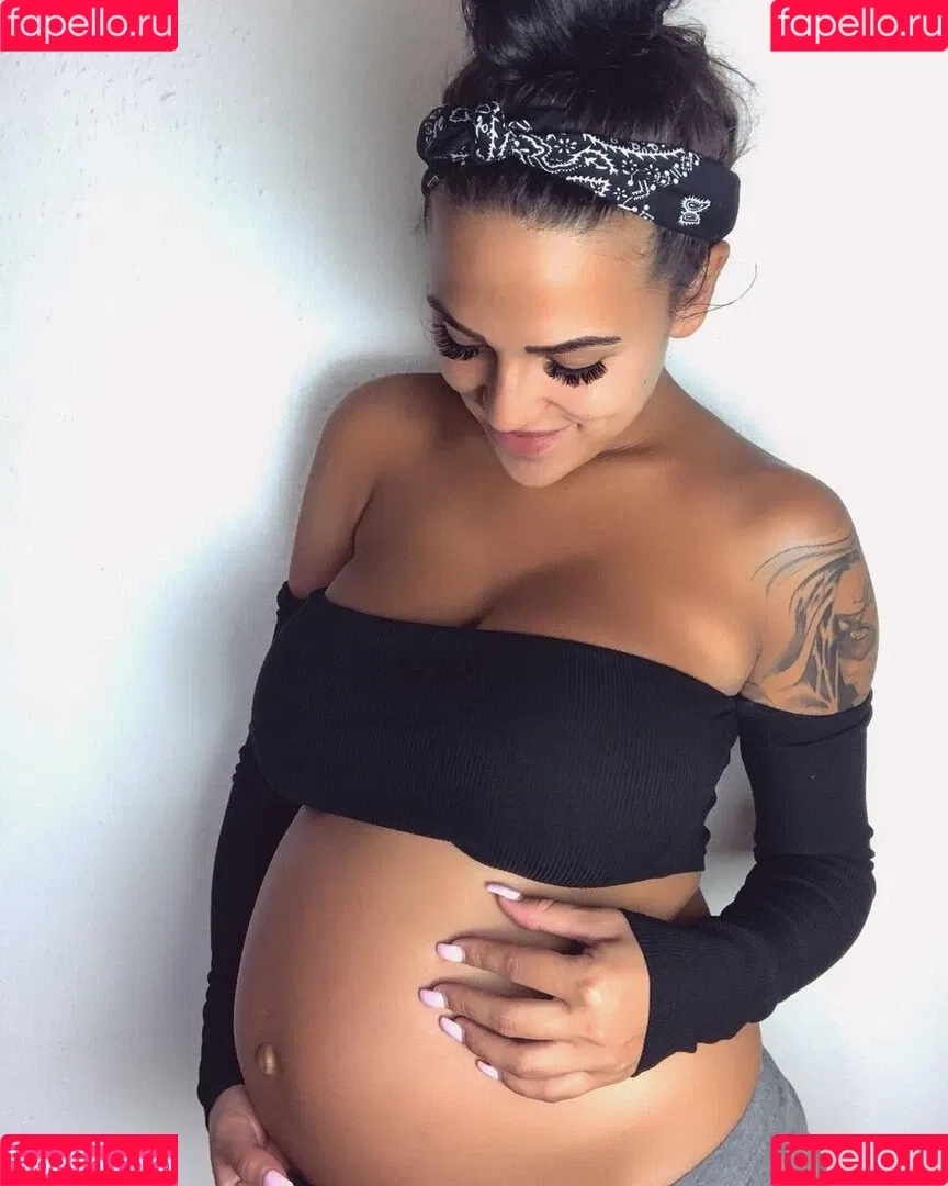 Elena Miras / elena_miras Onlyfans Photo Gallery 