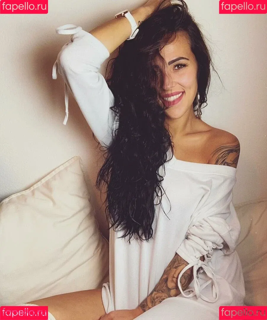 Elena Miras / elena_miras Onlyfans Photo Gallery 