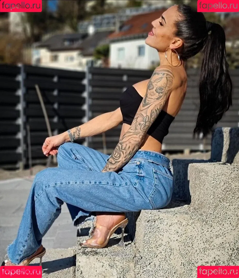 Elena Miras / elena_miras Onlyfans Photo Gallery 