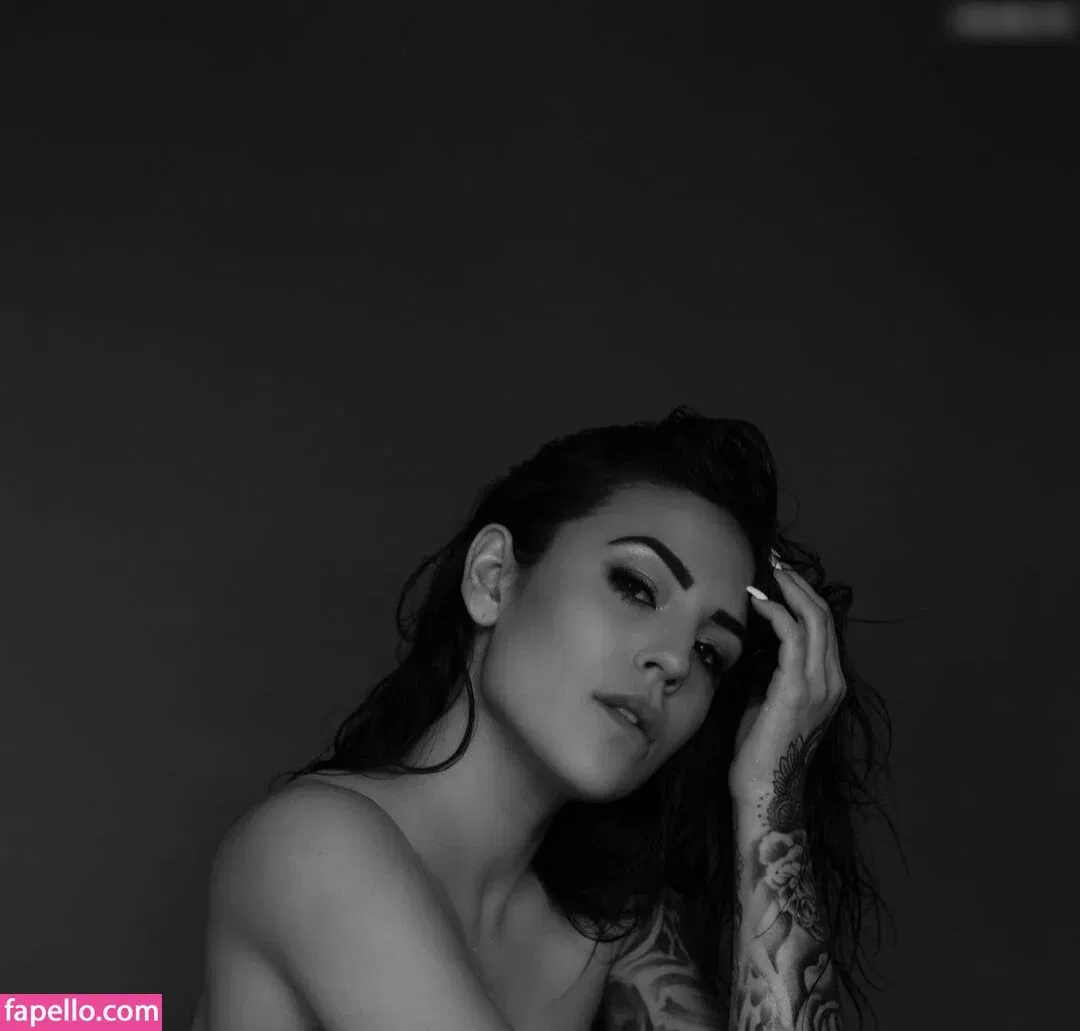 Elena Miras / elena_miras Onlyfans Photo Gallery 