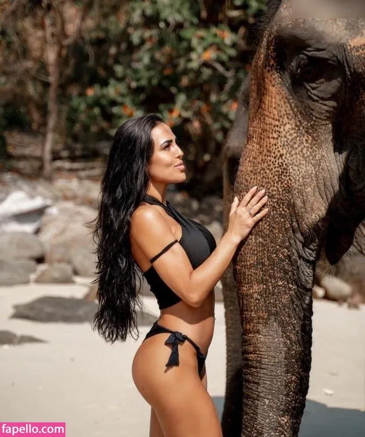 Elena Miras / elena_miras Onlyfans Photo Gallery 